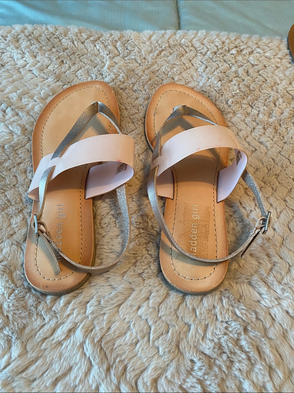🌸 Madden Girl Blush and Rose Gold Open-Toe Strap Sandals - Picture 4 of 11